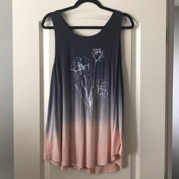 torrid Tops - Lightweight floral tank